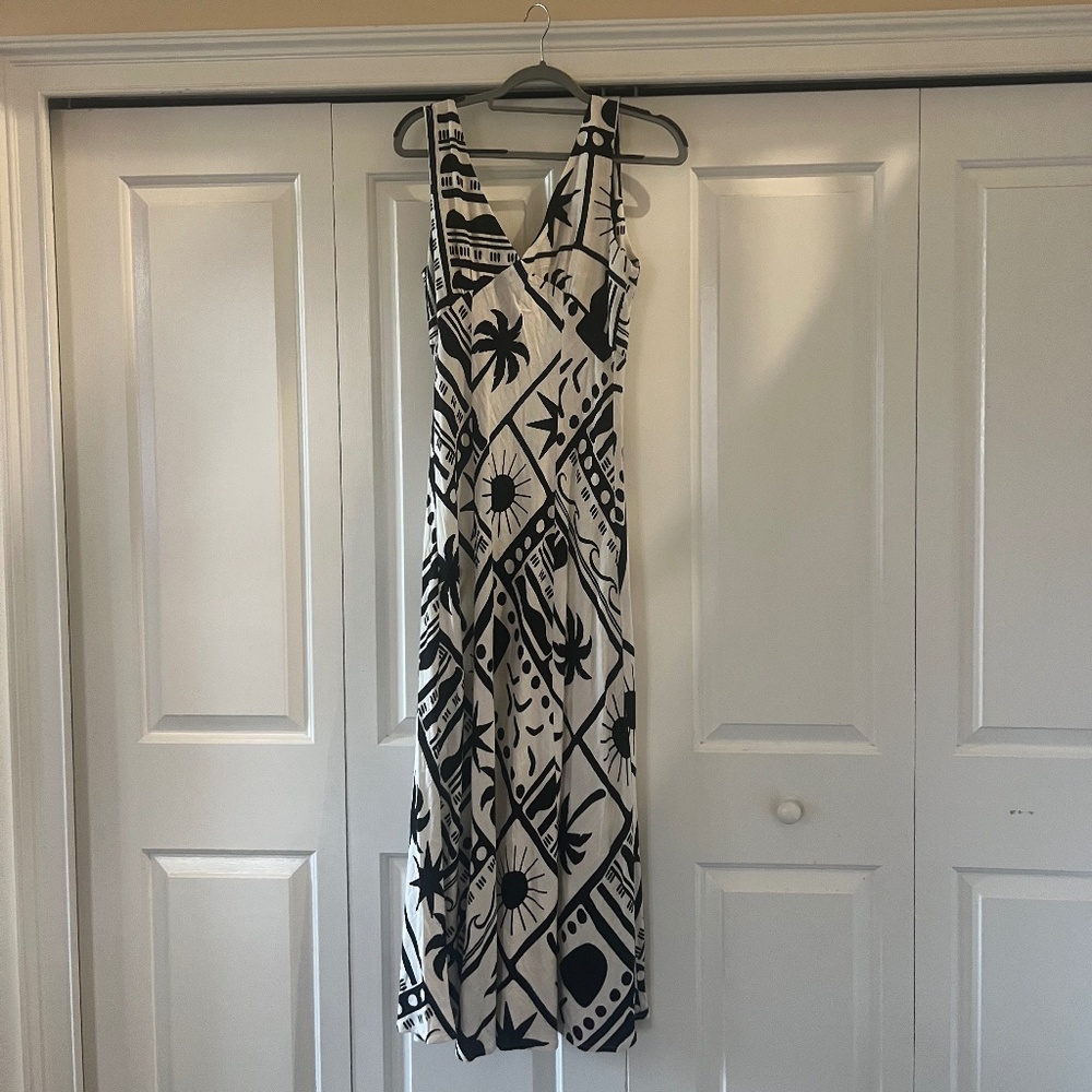 Paper Heart Linen Maxi Dress